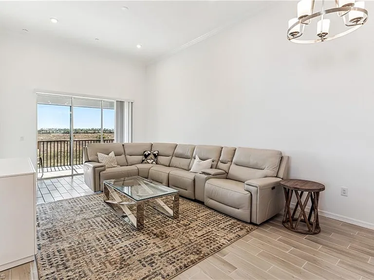 11801 Venetian Lagoon Dr — Photo 13