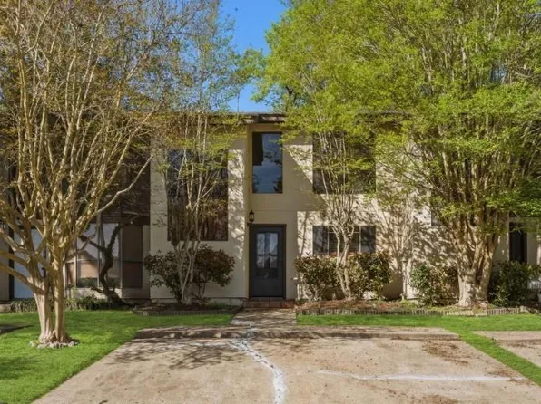 3823 Knollcrest Dr, Montgomery, TX 77356