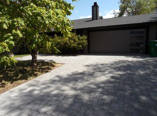 2530 Sagittarius Dr, Reno, NV 89509