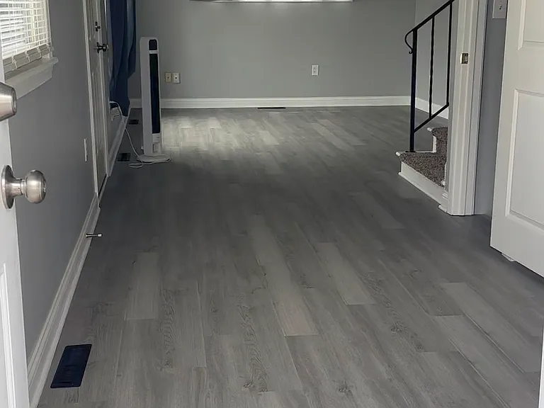 639 Scriven Ave — Photo 10