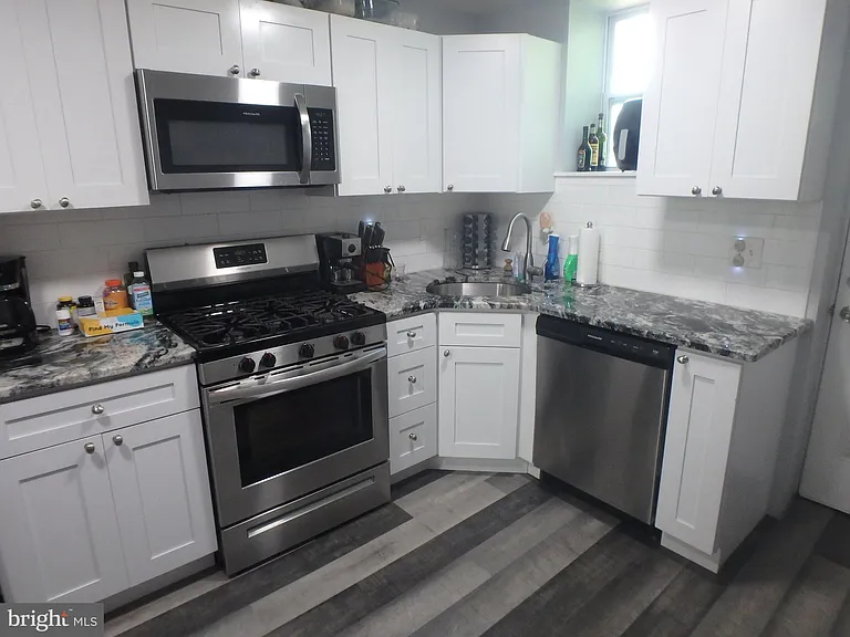2428 S Fairhill St — Photo 6