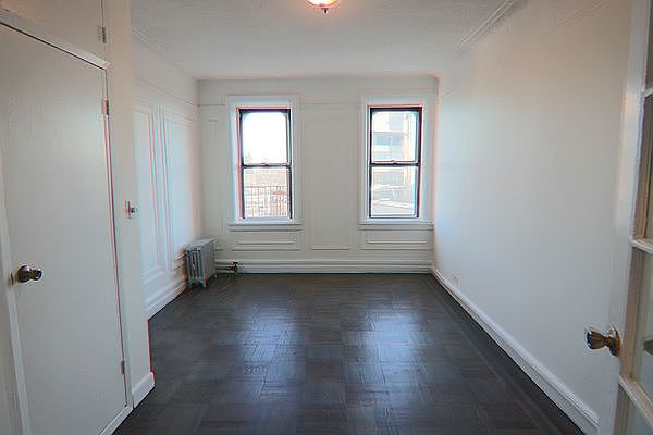 1st image of 5025 Broadway APT 6B