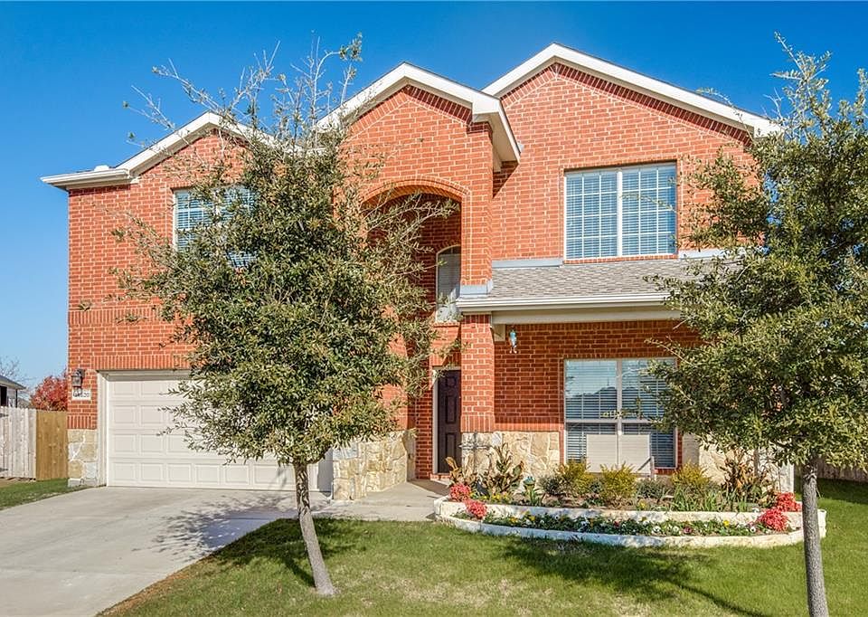 1st image of 14620 Highland Cir