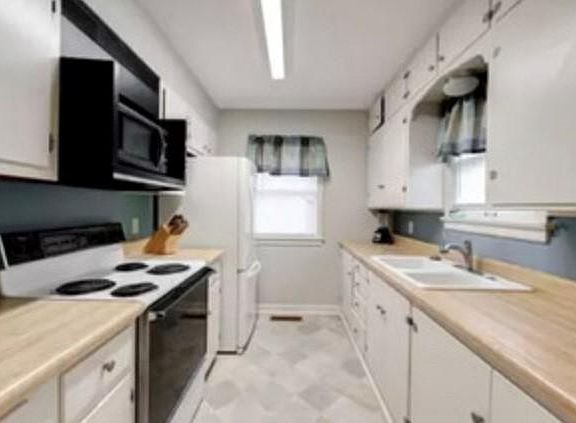 4th image of 869 S 10th St