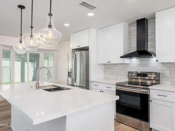 7826 E MARIPOSA Drive, Scottsdale, AZ 85251