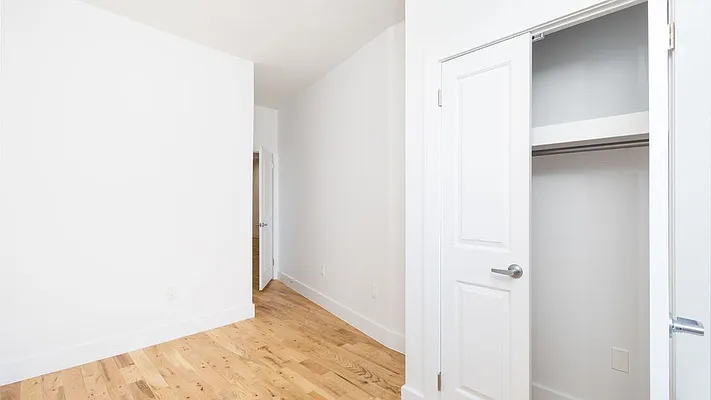 Rented by Nooklyn NYC LLC | media 40