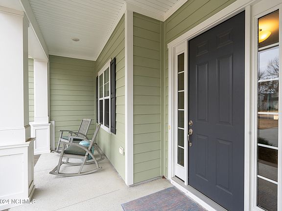 5th image of 2732 Cedar Crest Drive