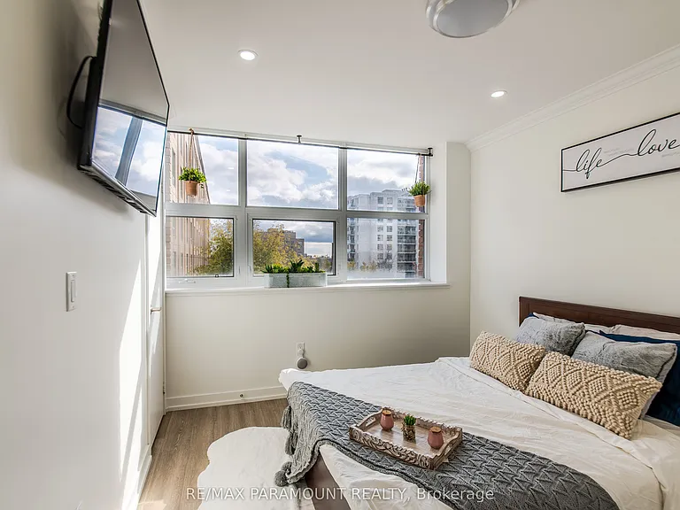 1410 Dupont St #315 — Photo 14