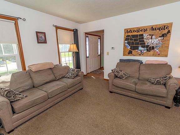 2nd image of 51145 W Brandychase Dr