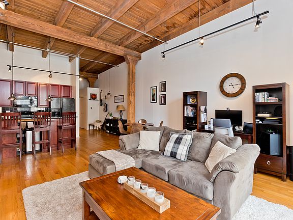 4th image of 1133 S Wabash Ave APT 805