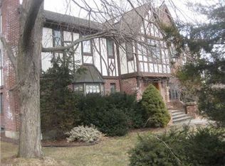 53 Wedgewood Dr, Wethersfield, CT 06109