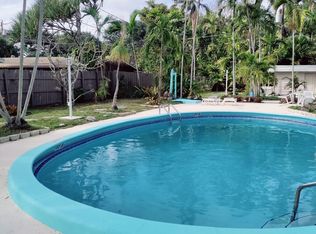 125 SW 19th Ave, Fort Lauderdale, FL 33312