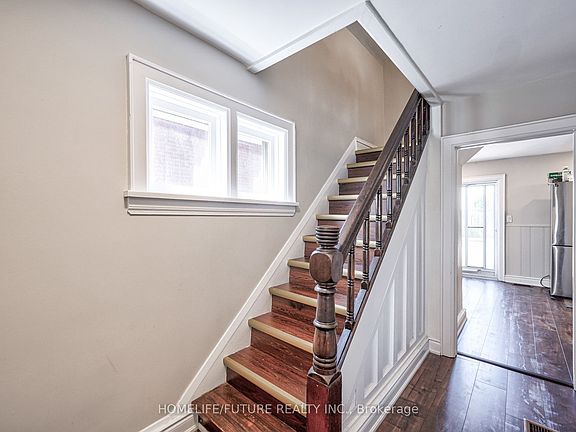5th image of 268 Ritson Rd S