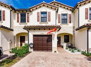 22963 SW 127th Ct, Miami, FL 33170