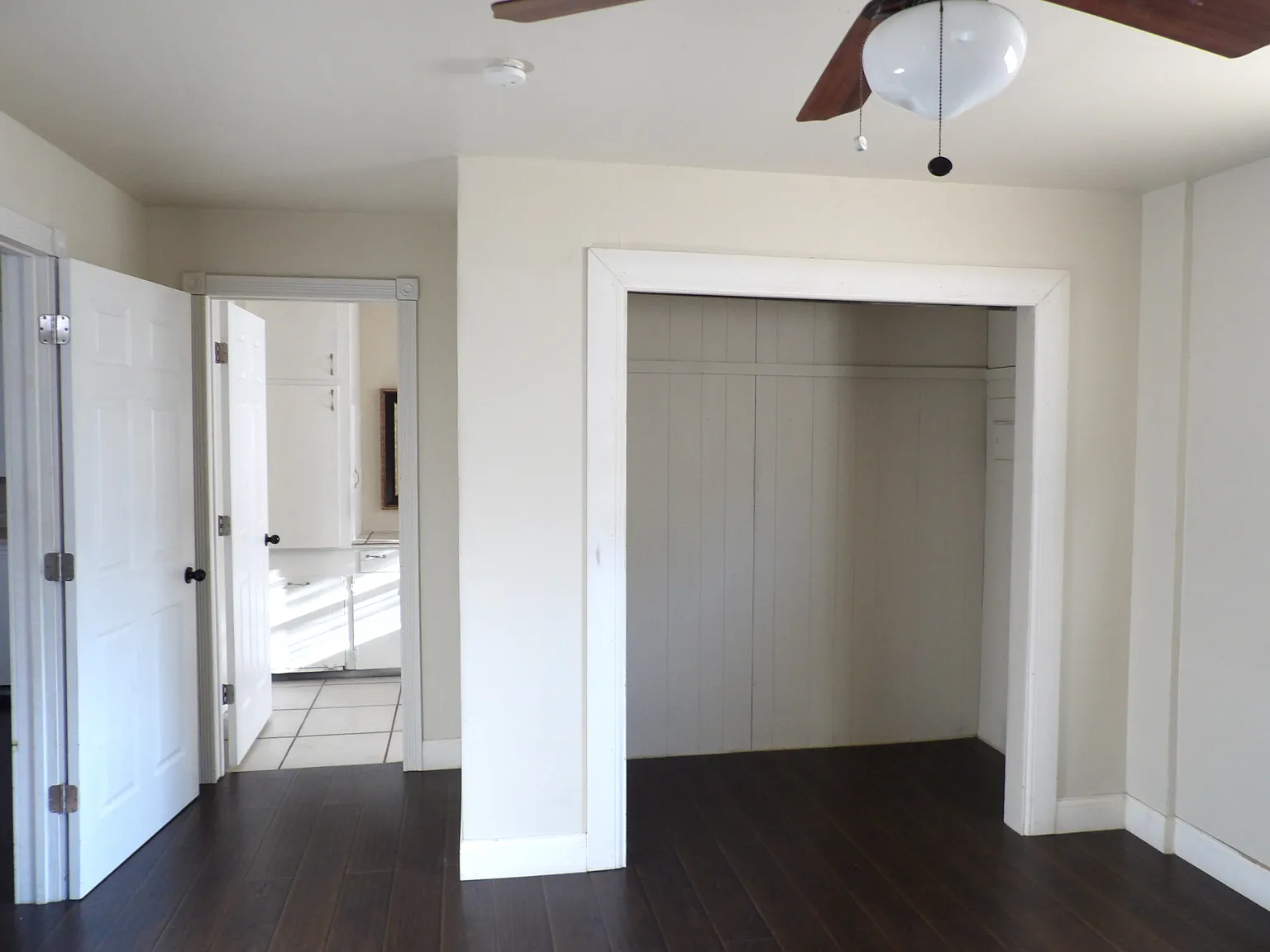 1 bed, 800 sqft, $550 — Photo 4