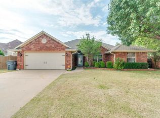 3113 NE Mayflower Ave, Lawton, OK 73507