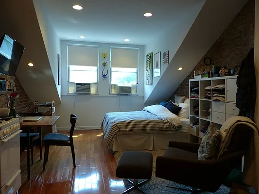 Rented by Immac Realty | media 27