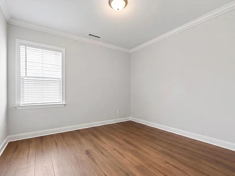 125 Fairport Ln — Photo 5
