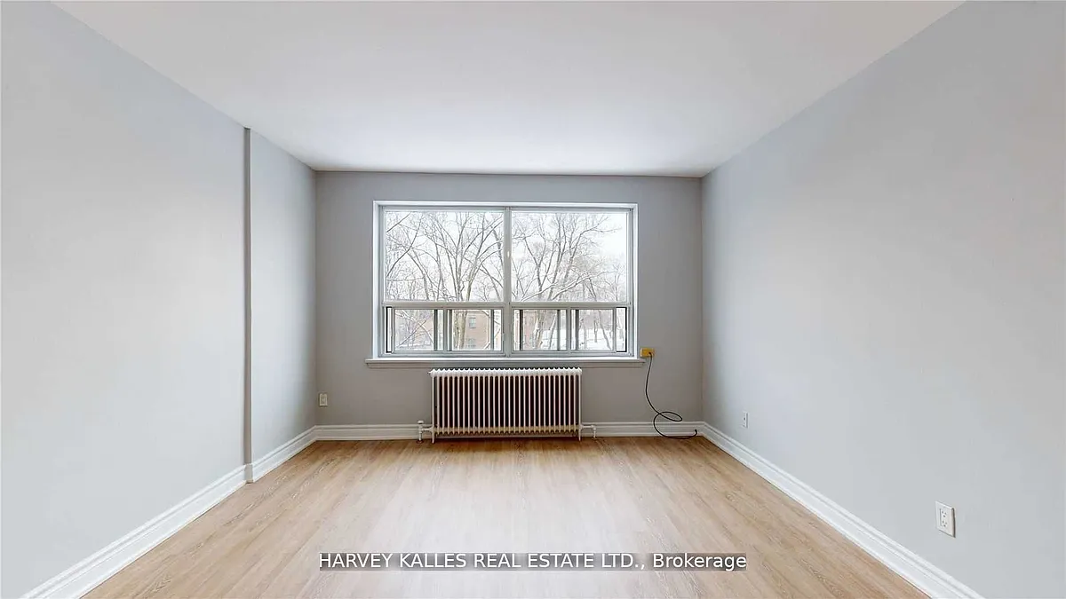 Building Photo - 4 Greentree Ct #B3