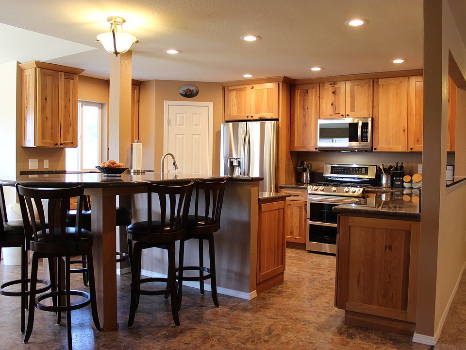 1st image of 350 Cortez Ct