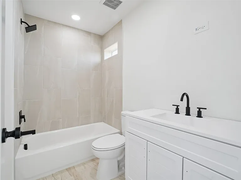 401 Bryan St #2101 — Photo 24