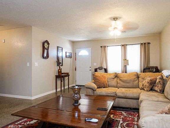 5th image of 21486 E Autumn Ln