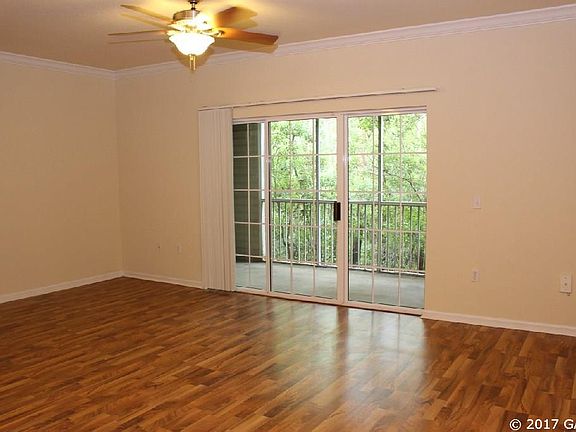 3rd image of 4493 NW 49th St APT 103