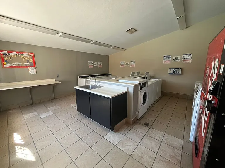 Sunflorin Village Apartments — Photo 6