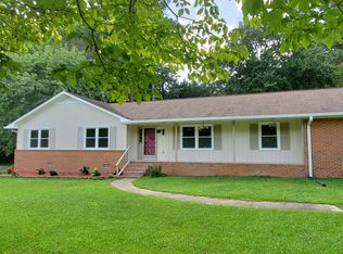 230 Deer Trl, Fayetteville, GA 30214