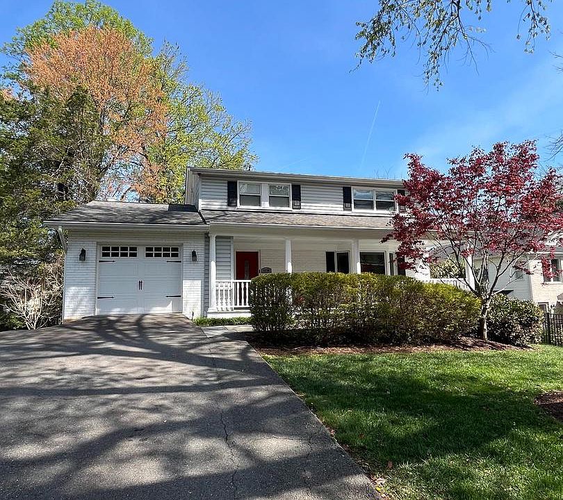 1st image of 6330 Old Chesterbrook Rd