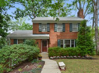 1541 Live Oak Dr, Silver Spring, MD 20910