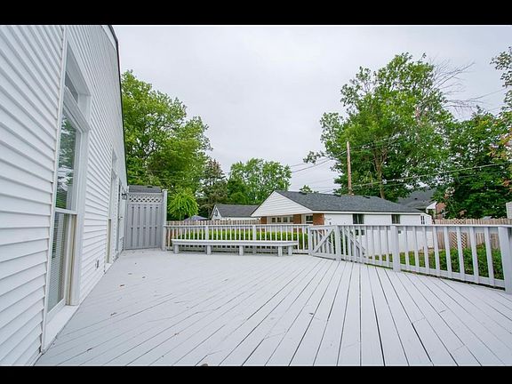 5th image of 2639 Kings Hwy