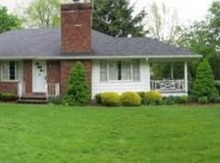 1145 Woodside Dr, Amherst, OH 44001