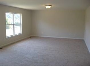 1069 Aberlea Valley Cir, Piney Flats, TN 37686