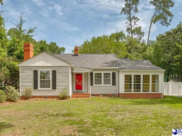715 Prestwood Dr, Hartsville, SC 29550