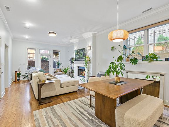 3rd image of 4903 N Winthrop Ave #Gn