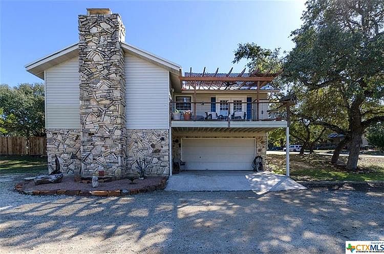 1st image of 750 Paradise Dr