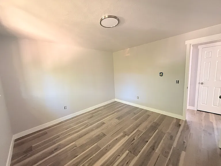 4512 35th Ave S — Photo 11