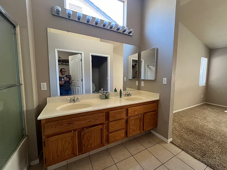 4020 Orchard Hills Dr — Photo 7