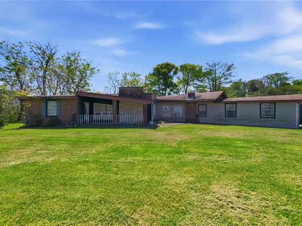 101 & 103 Q St, Belle Chasse, LA 70037