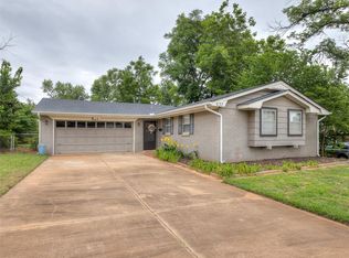 637 E 27th St, Edmond, OK 73013