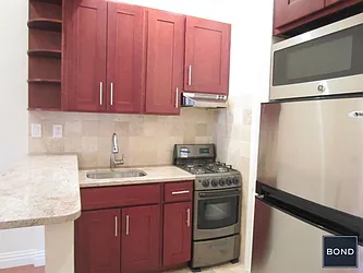 Rented by Bond New York