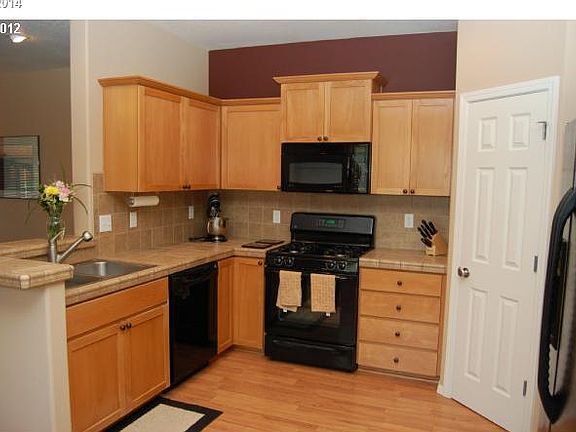 5th image of 1188 SE Highfield Ave