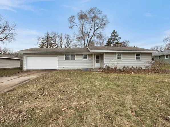 772 Creek Ave, Mendota Heights, MN 55120