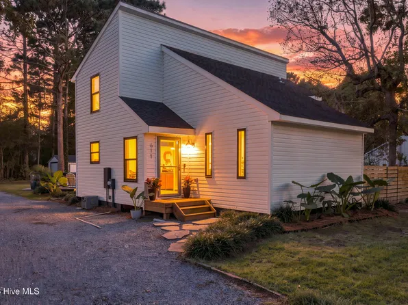 617 Hidden Valley Road, Wilmington, NC 28409