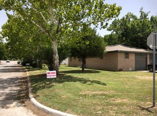 1502 Lawdwin Ave, Bridgeport, TX 76426