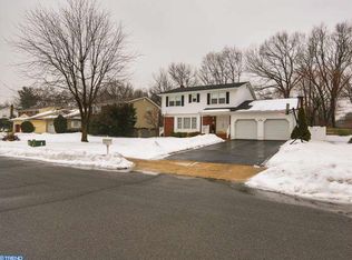 14 Tally Rd, Hamilton, NJ 08619