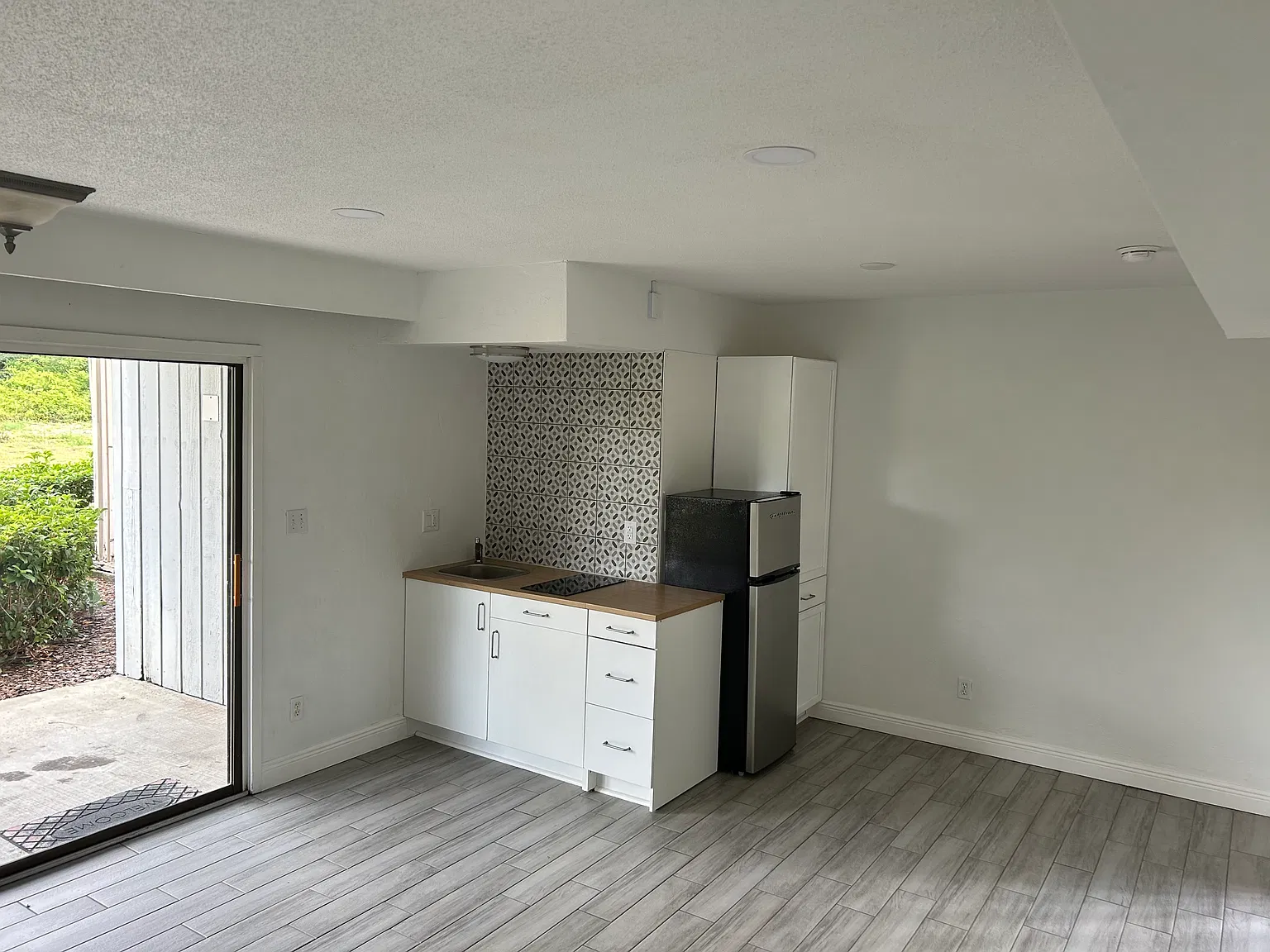 Studio, 500 sqft, $950 — Photo 1