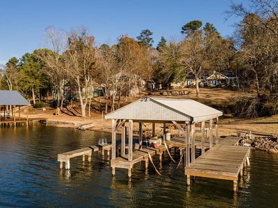 1933 Lakeshore Dr, Jacksonville, TX, 75766