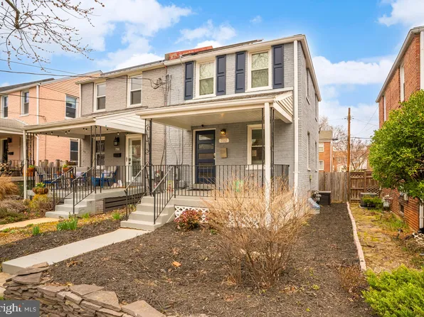 732 Emerson St NE, Washington, DC 20017